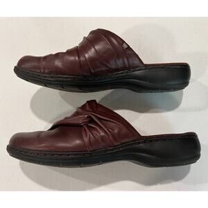 Clarks Leisa Deina Leather Twist Clog Womens Size 8W Slip On Burgundy